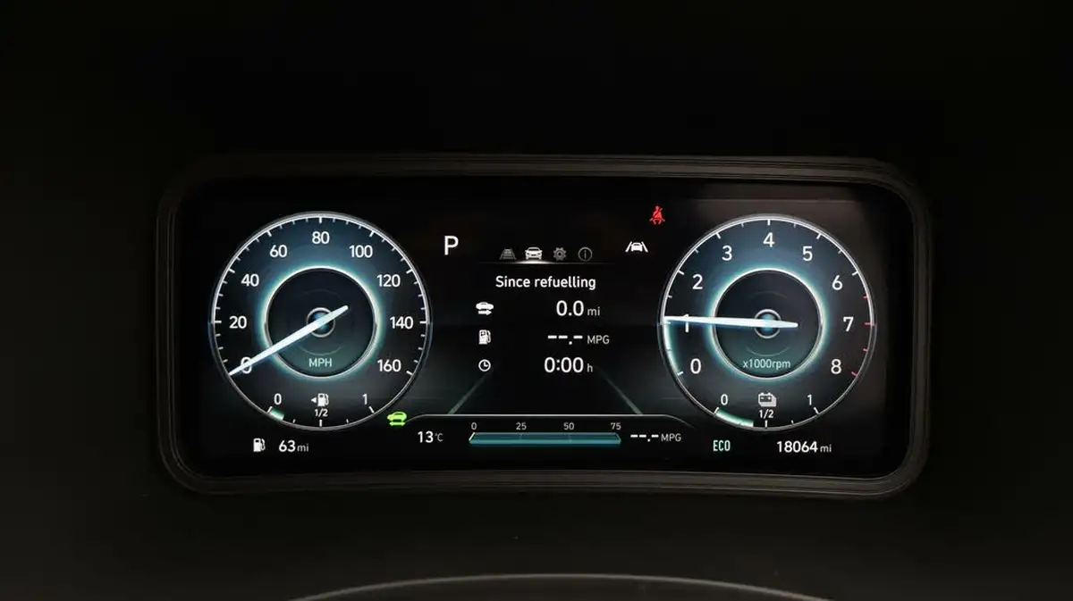 2022-hyundai-kona-16-gdi-se-connect-big-10