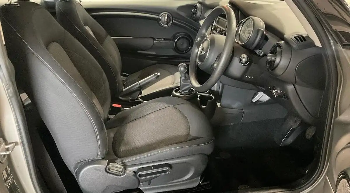 2017-mini-cooper-15-cooper-ss-hatchback-3d-big-1