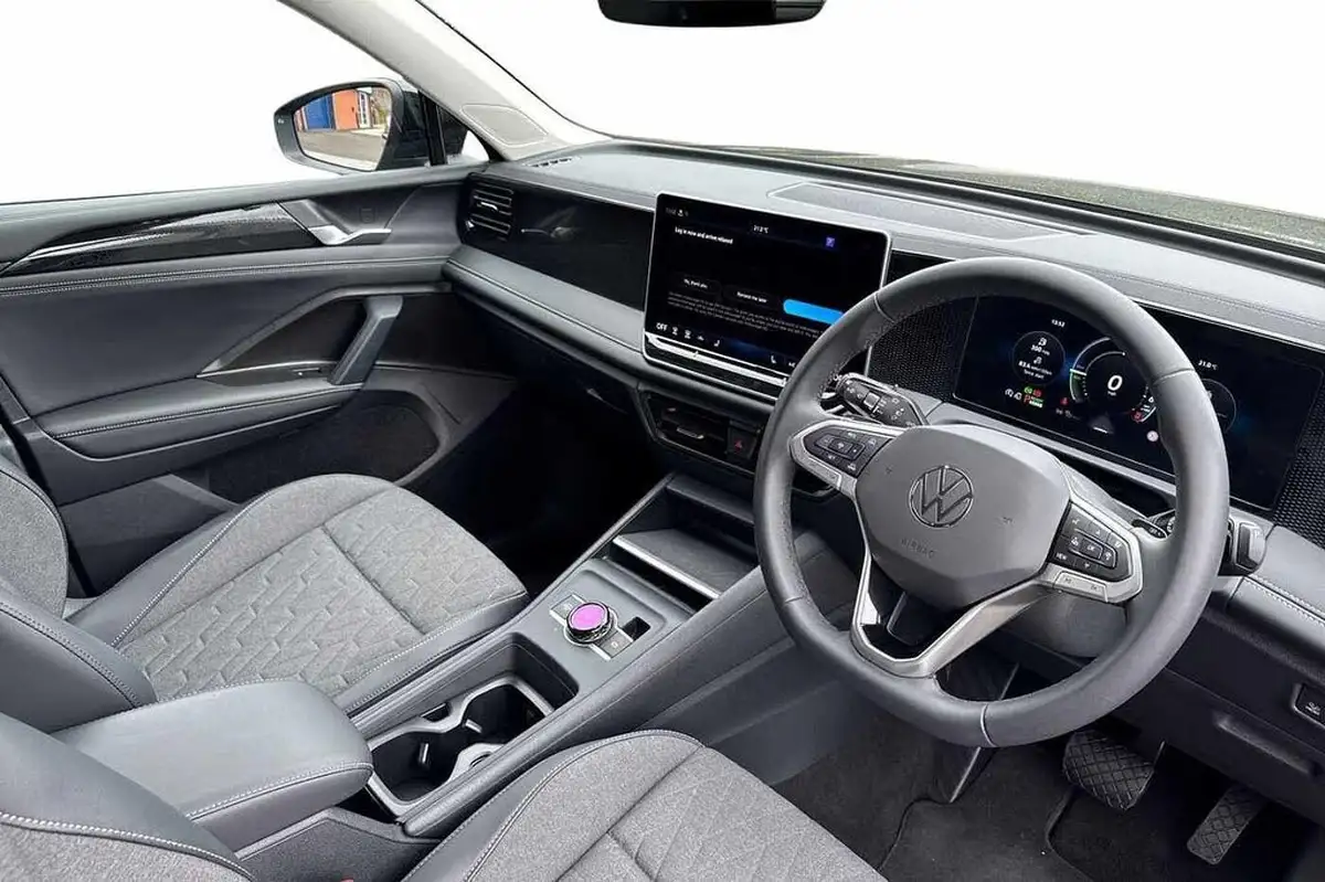 2025-volkswagen-tiguan-15-tsi-match-big-5