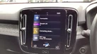2022-volvo-xc40-15-t3-r-design-auto-small-11