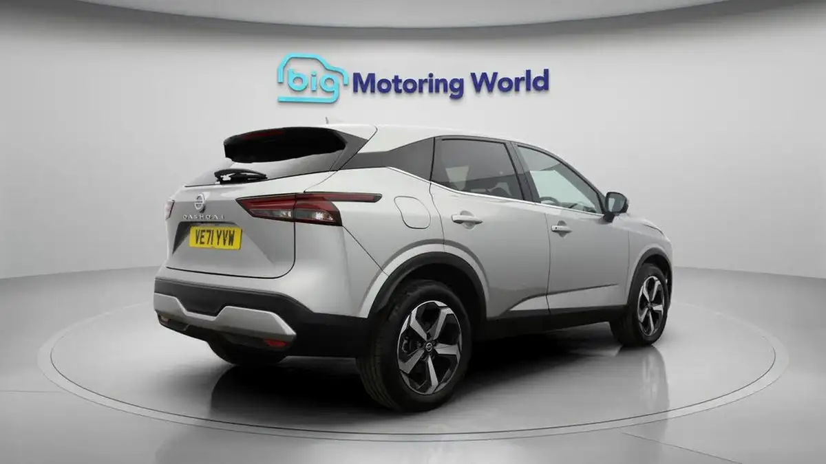 2022-nissan-qashqai-13-dig-t-n-connecta-140ps-big-7
