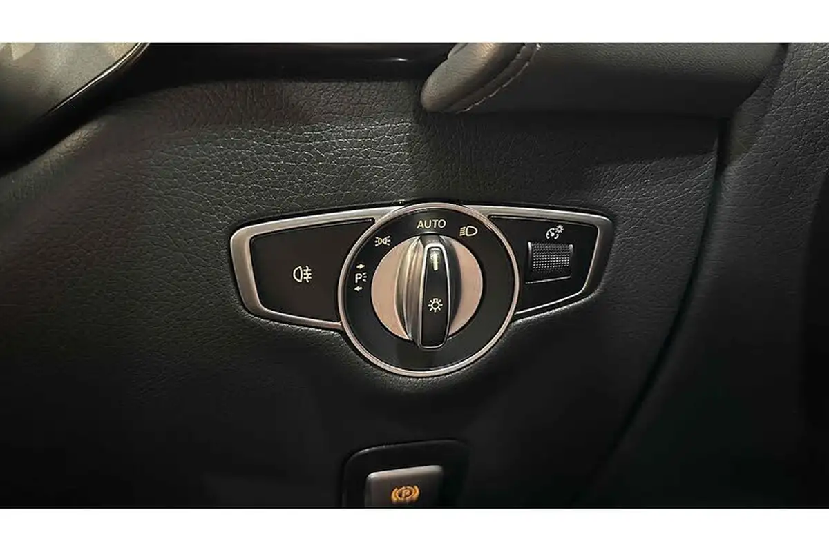 2021-mercedes-benz-eqc-e-eqc-400-amg-line-premium-plus-big-36