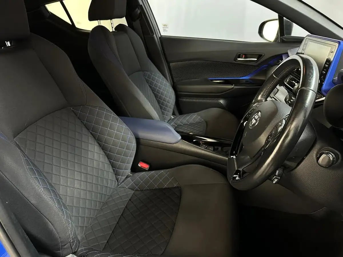 2020-toyota-c-hr-18-vvt-i-dynamic-big-14