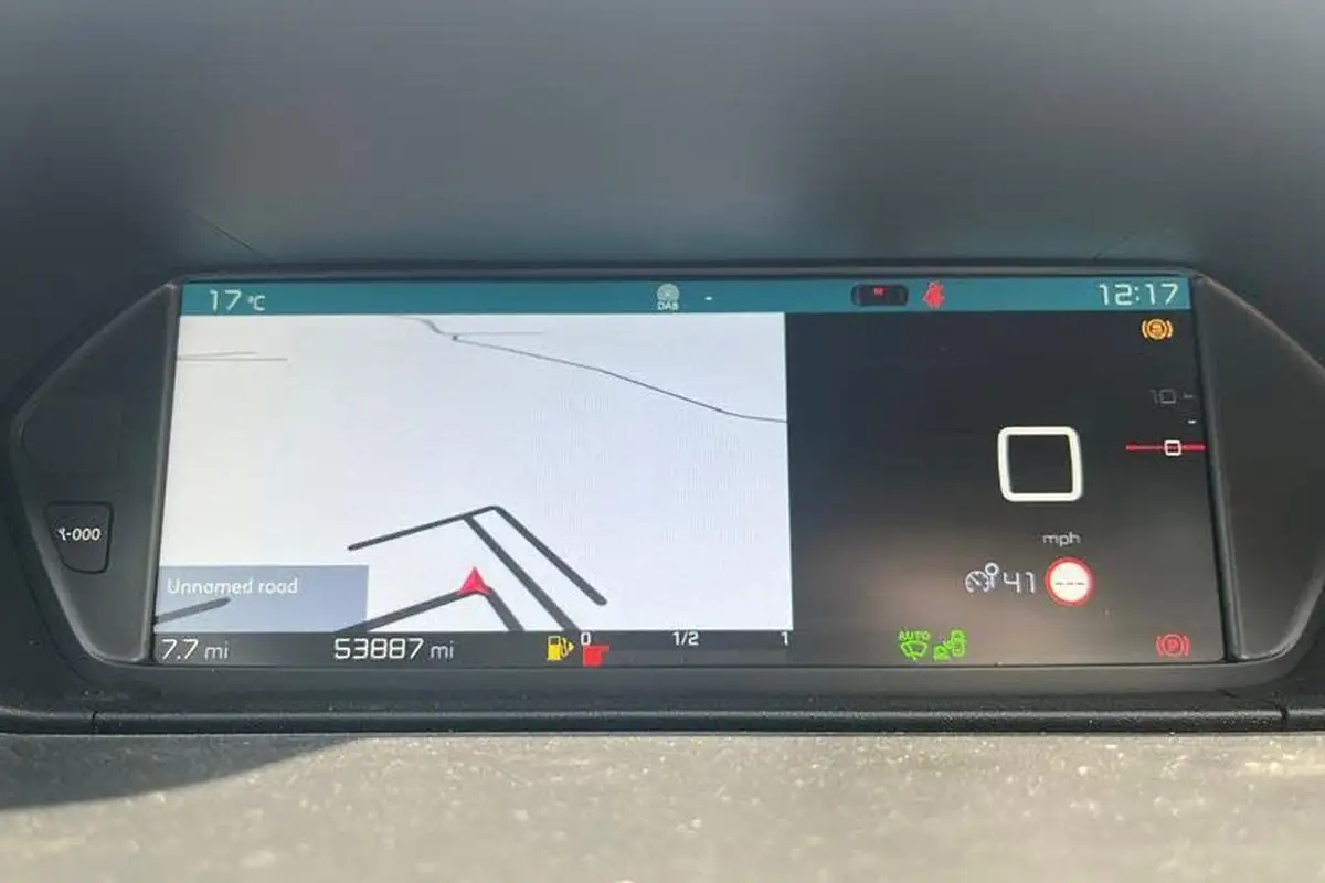2018-citroen-c4-spacetourer-15bluehdi-flair-big-27