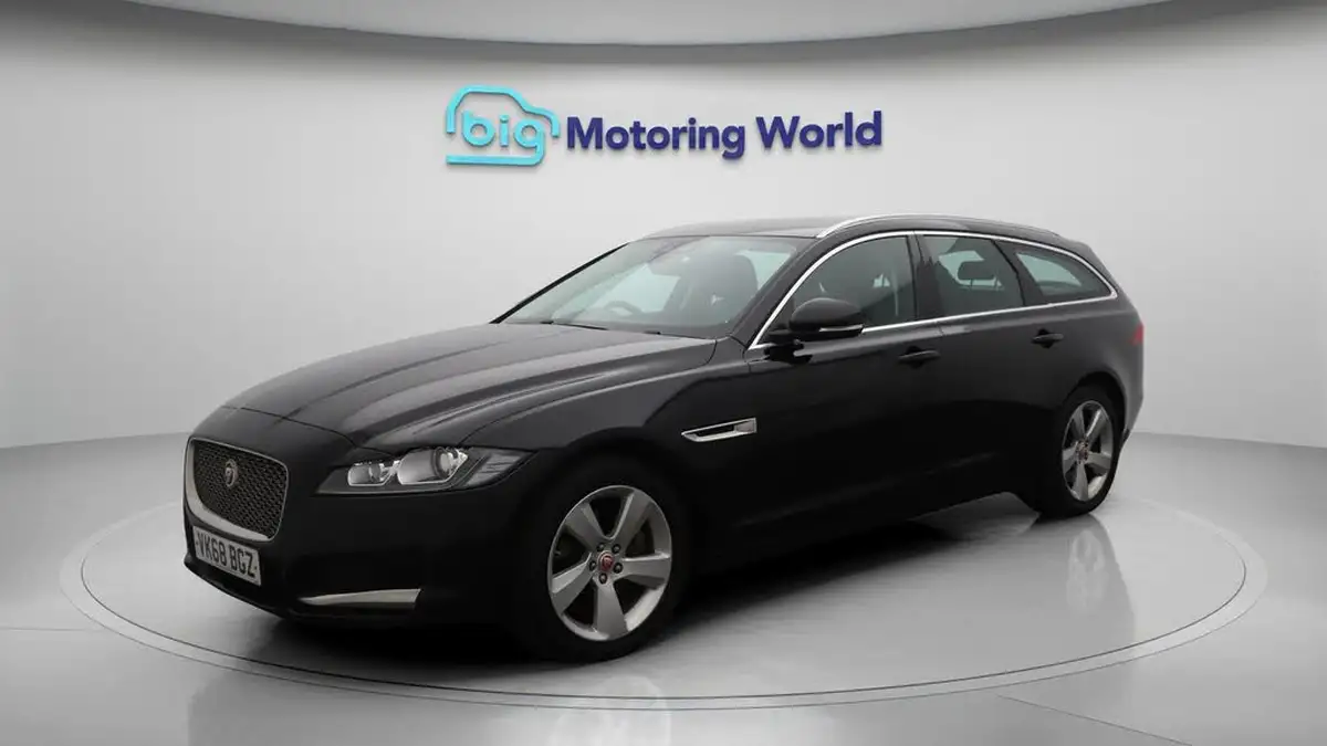 2018-jaguar-xf-20i-portfolio-249ps-sportbrake-5d-1997cc-big-3