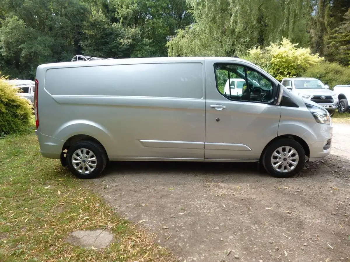 2022-ford-transit-custom-20tdci-300-l2h1-limited-130pseu6dt-panel-van-auto-big-6