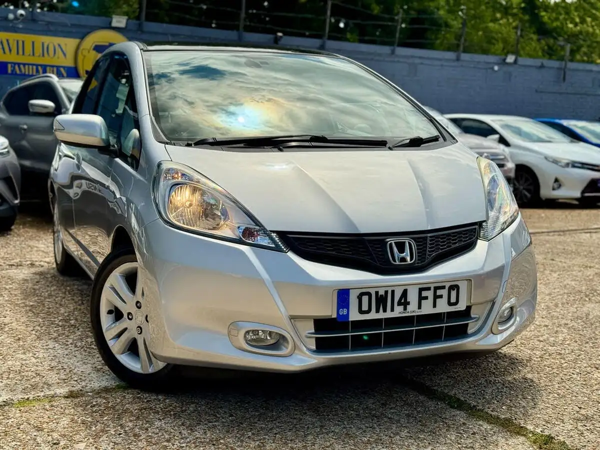 2014-honda-jazz-14-ex-big-6