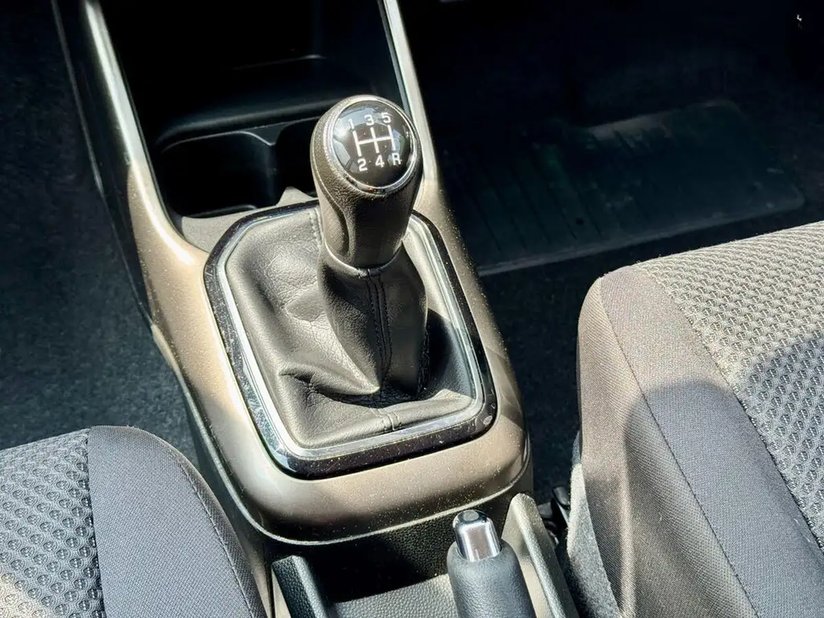 2018-suzuki-ignis-12-dualjet-sz-t-big-16
