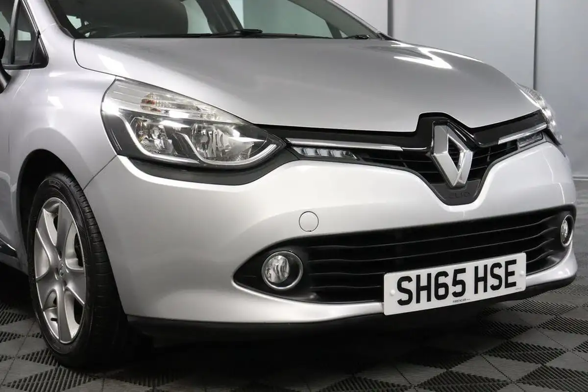 2015-renault-clio-09-tce-dynamique-nav-big-24