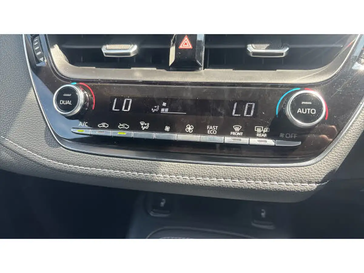 2021-toyota-corolla-18-vvt-i-design-spare-wheel-hatchback-5d-big-34