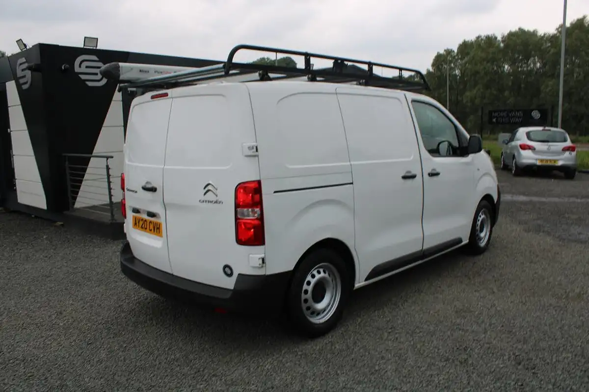 2020-citroen-dispatch-15bluehdi-enterprise-xs-1000-100pseu6dt-e-big-3