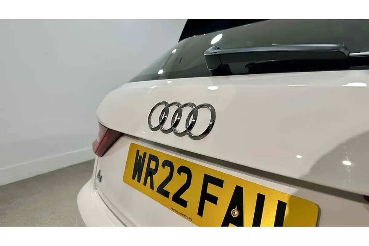 2022-audi-a1-10-25-tfsi-technik-big-13