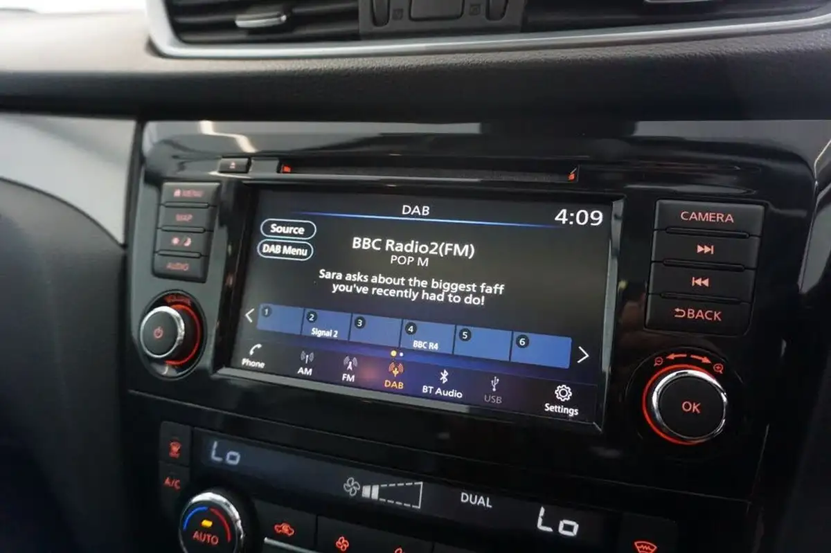 2019-nissan-qashqai-13-dig-t-tekna-140ps-big-27