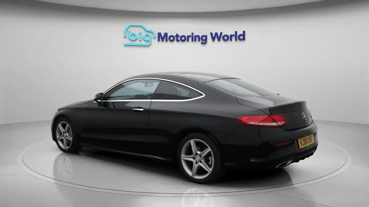 2018-mercedes-benz-c-class-21d-c220d-amg-line-premiumss-coupe-2d-9g-tronic-plus-big-5