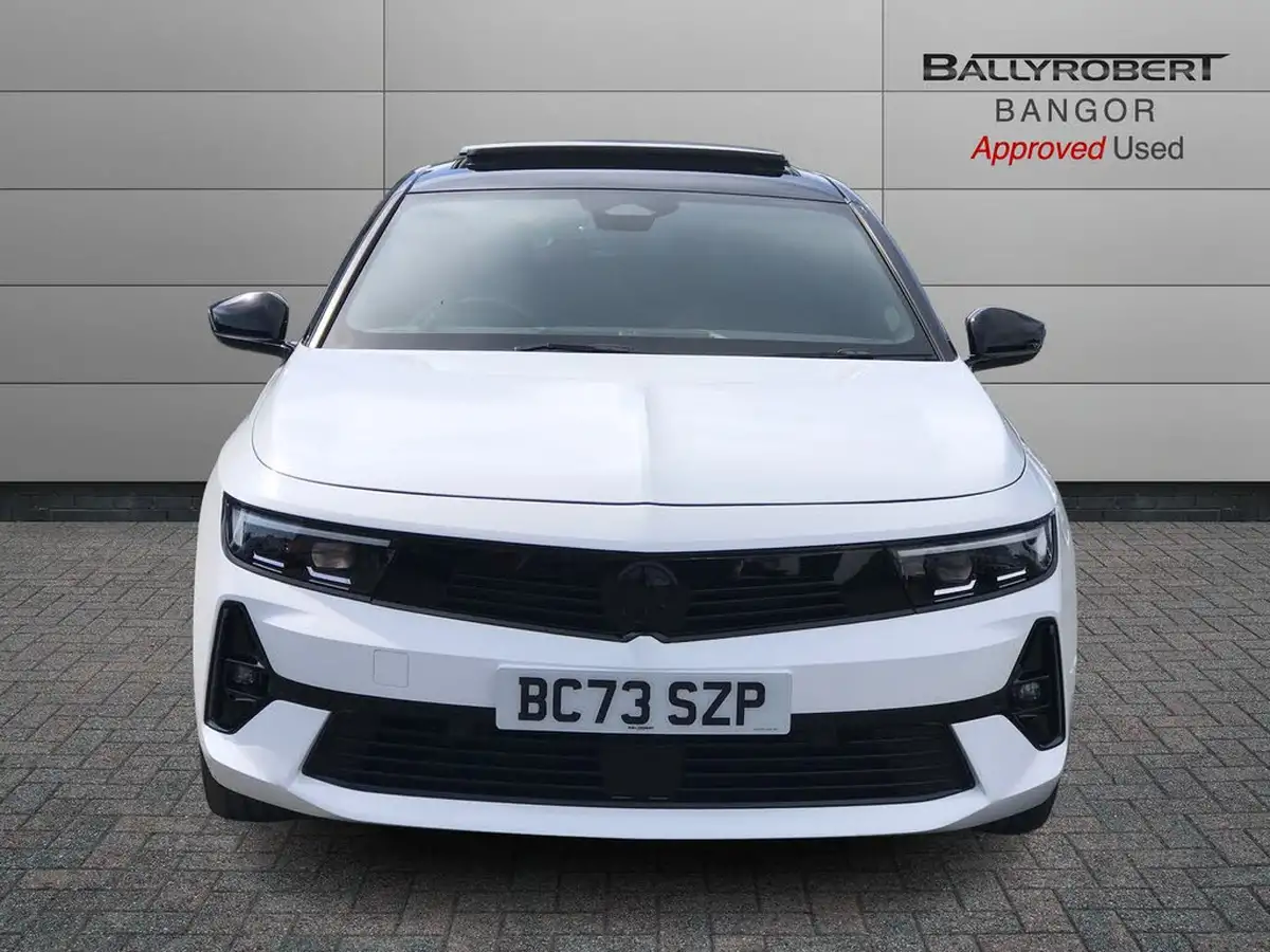 2024-vauxhall-astra-12-turbo-ultimate-130ps-hatchback-big-9