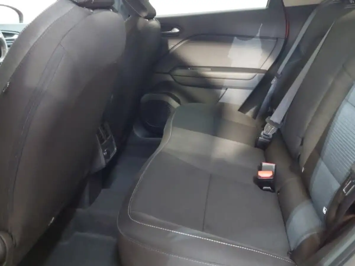2021-renault-captur-13-tce-iconic-140ps-big-5