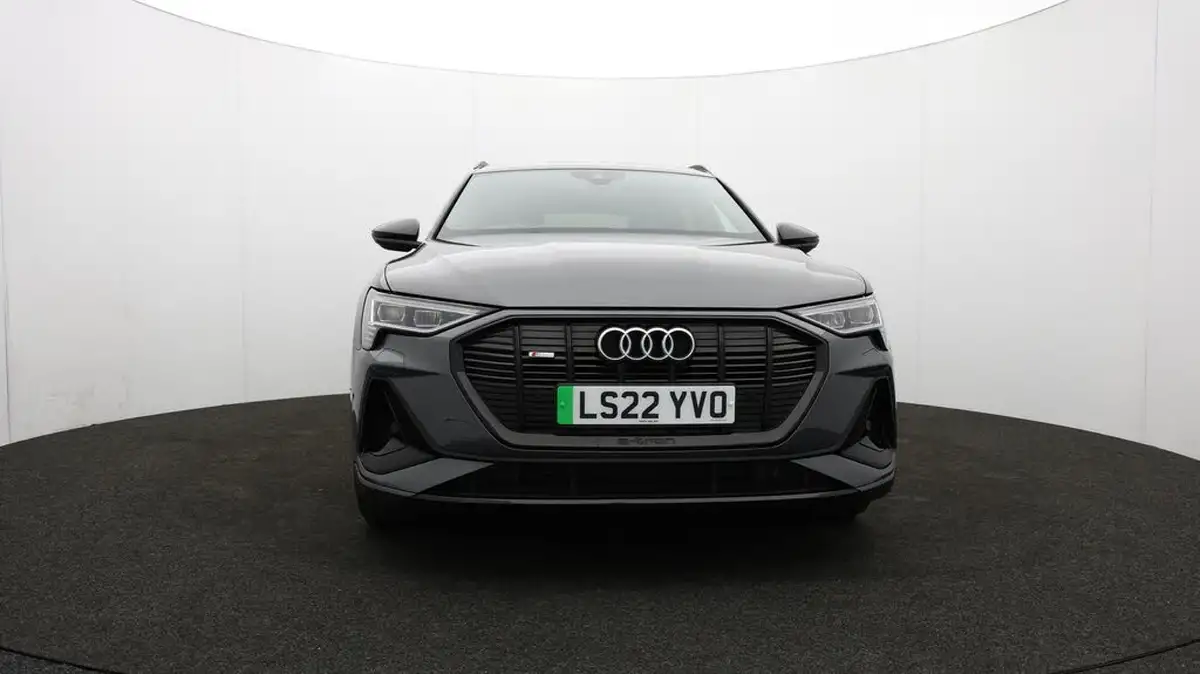 2022-audi-e-tron-50e-black-edition-sportback-big-54