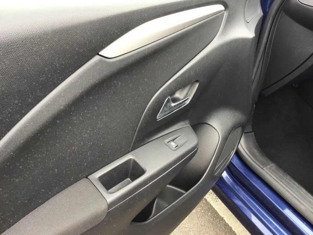 2020-vauxhall-corsa-12i-se-premium-big-30