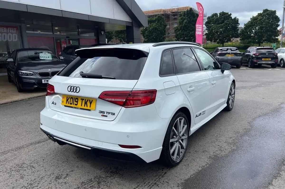 2019-audi-a3-15-35-tfsi-black-edition-sportback-5d-s-tronic-big-29