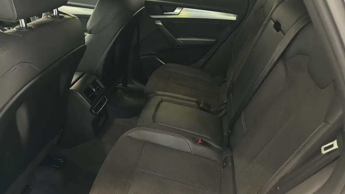 2020-audi-q5-20-50-tfsi-e-s-line-big-13