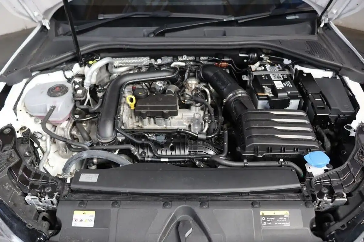 2023-audi-a3-10-30-tfsi-sportback-5d-big-12