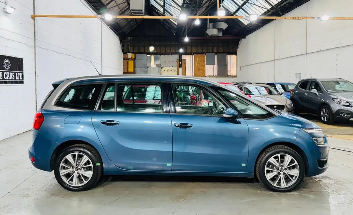 2015-citroen-grand-c4-picasso-16e-hdi-exclusive-etg6-big-7