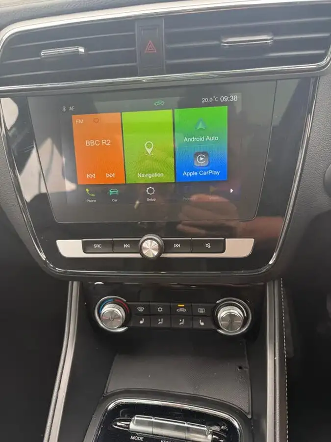 2021-mg-zs-suv-e-exclusive-ev-big-19