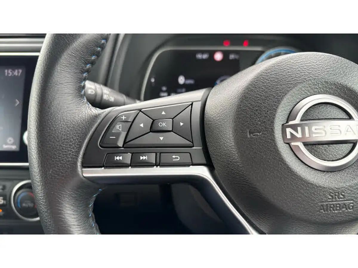2022-nissan-leaf-e-acenta-39kwh-big-26