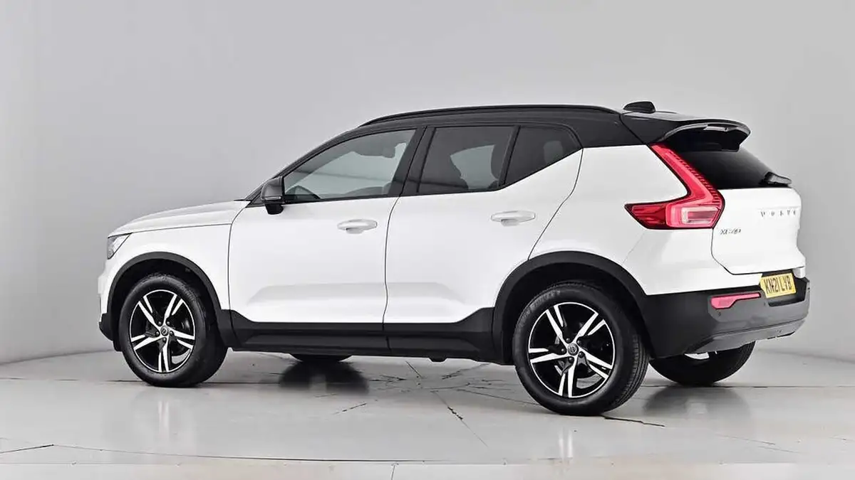 2021-volvo-xc40-15-t3-r-design-161bhp-big-63