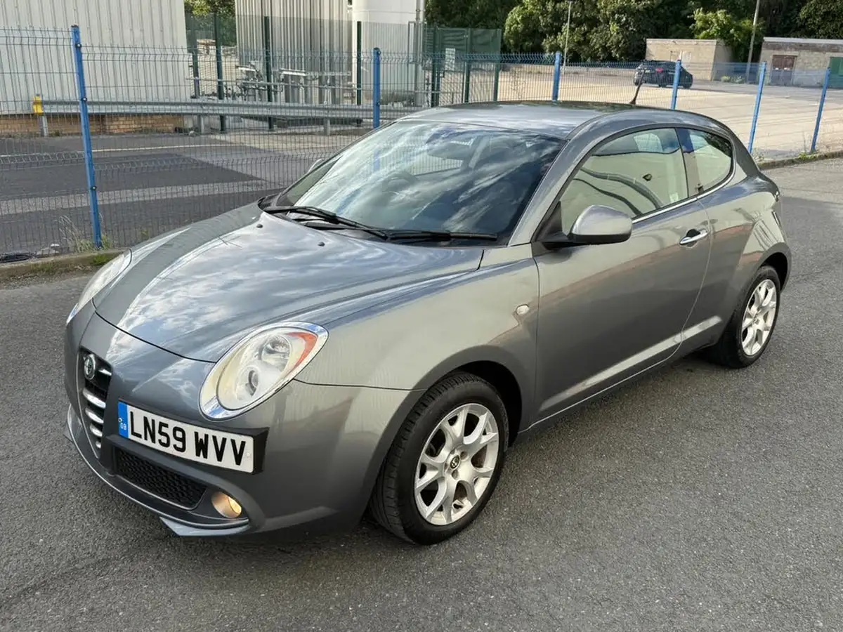2009-alfa-romeo-mito-14-lusso-16v-big-6
