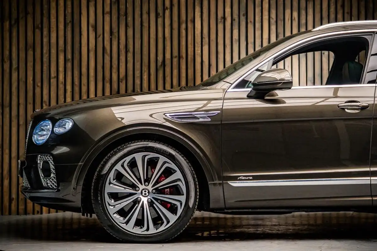 2024-bentley-bentayga-big-8