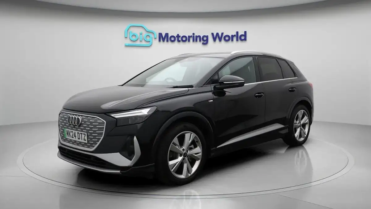 2024-audi-q4-e-tron-45e-s-line-station-wagon-auto-big-3