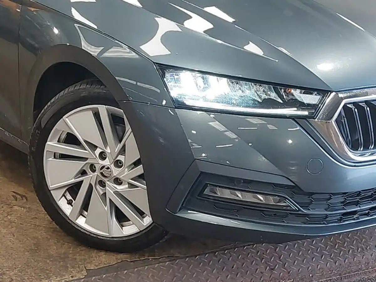 2021-skoda-octavia-14-tsi-se-technology-hatchback-big-8