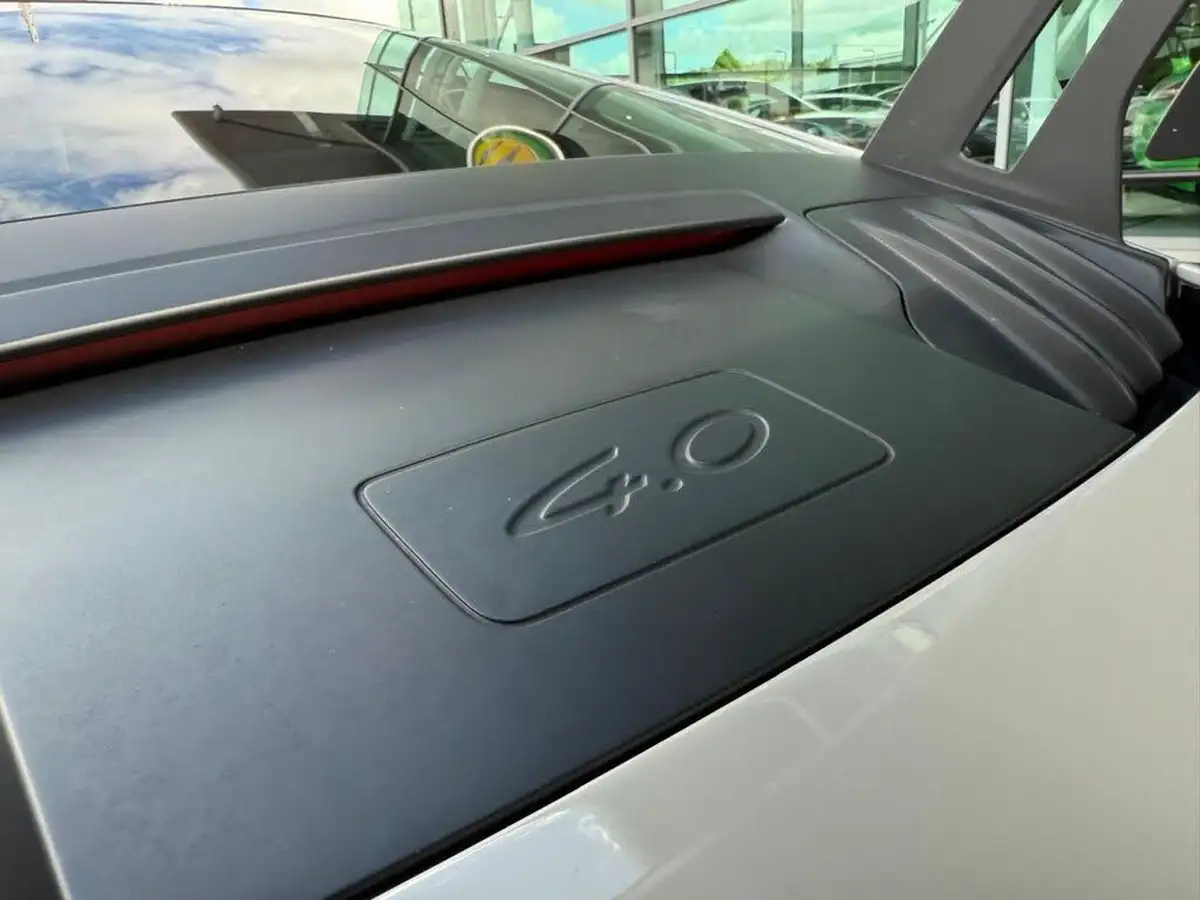 2022-porsche-911-40-gt3-rwd-pdk-big-43