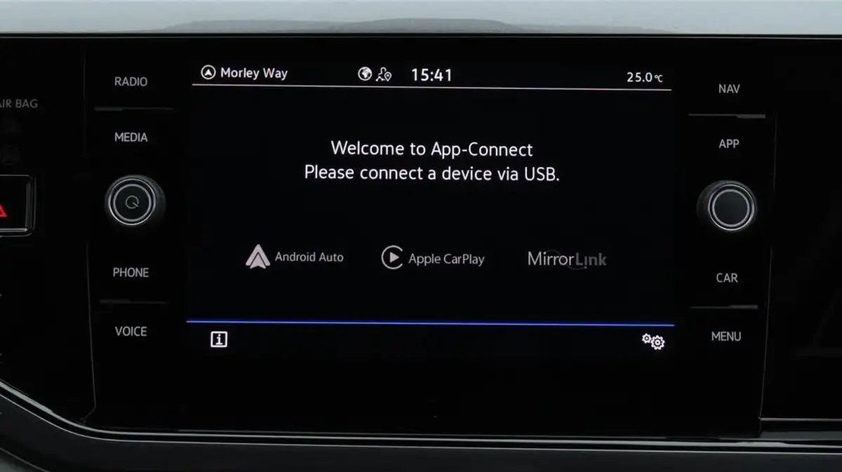 2022-volkswagen-taigo-10-tsi-style-big-26