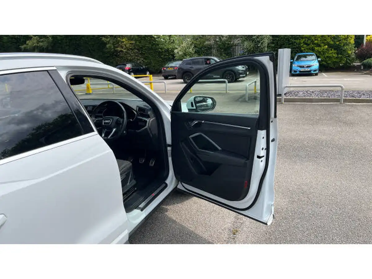 2021-audi-q3-15-35-tfsi-s-line-cod-station-wagon-big-31