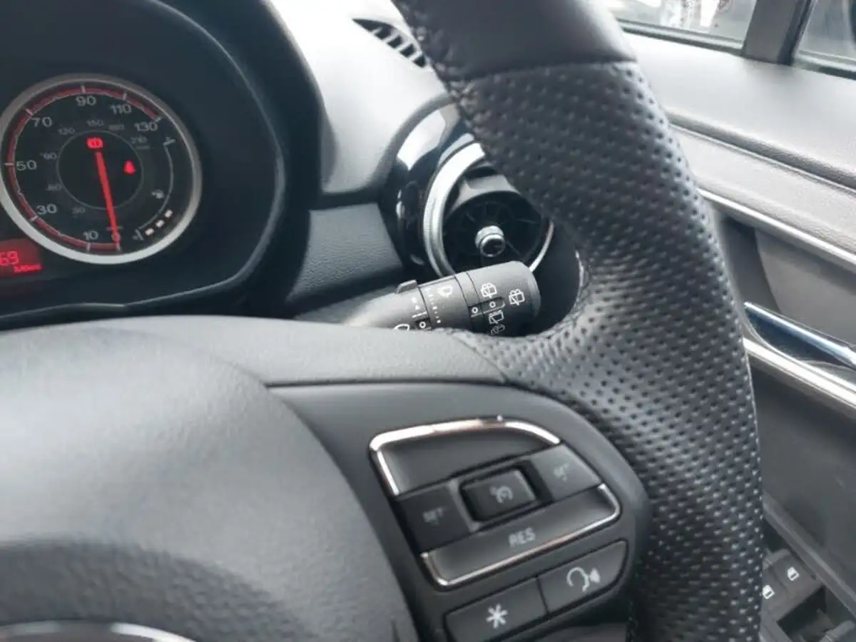 2024-mg-mg3-15-vti-tech-exclusive-nav-big-18