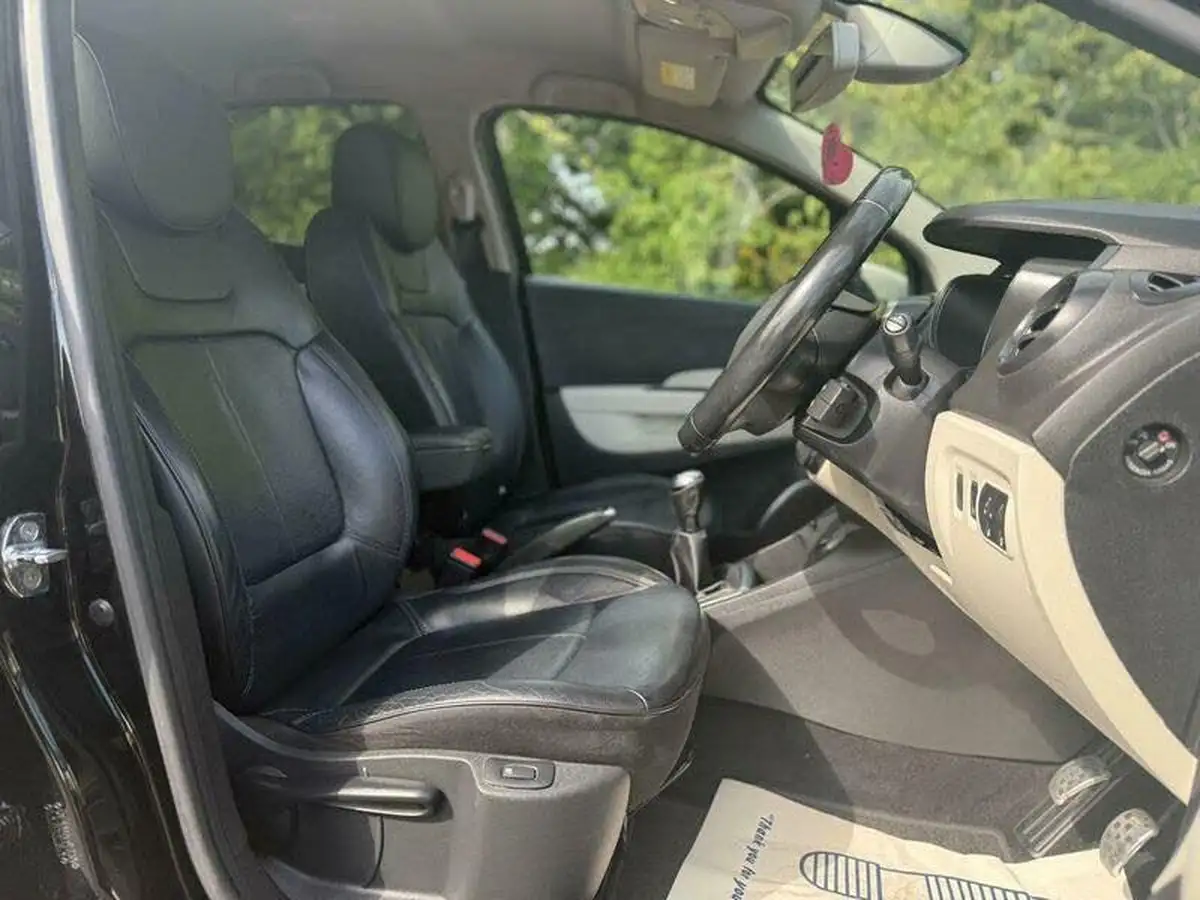 2018-renault-captur-09-tce-gt-line-big-34