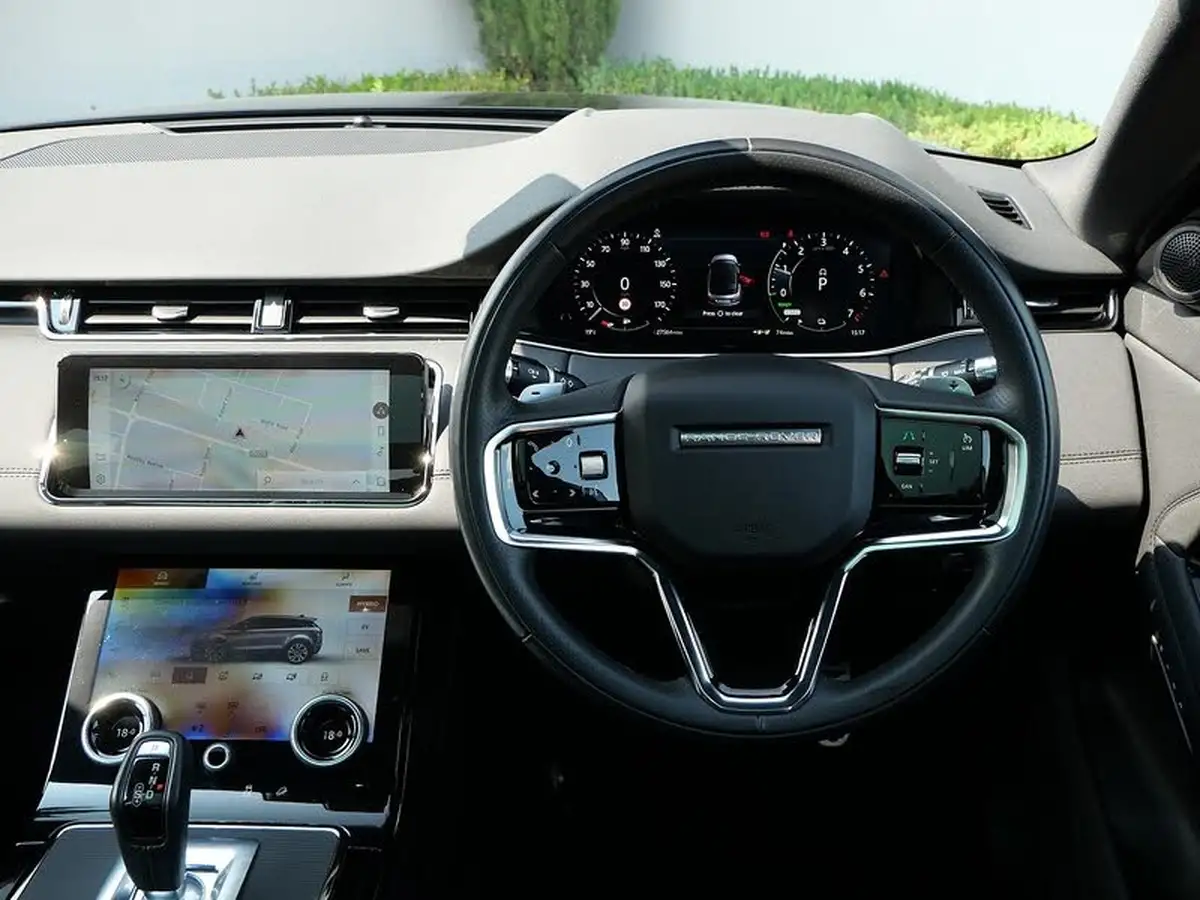 2021-land-rover-range-rover-evoque-15-p300e-r-dynamic-se-big-14