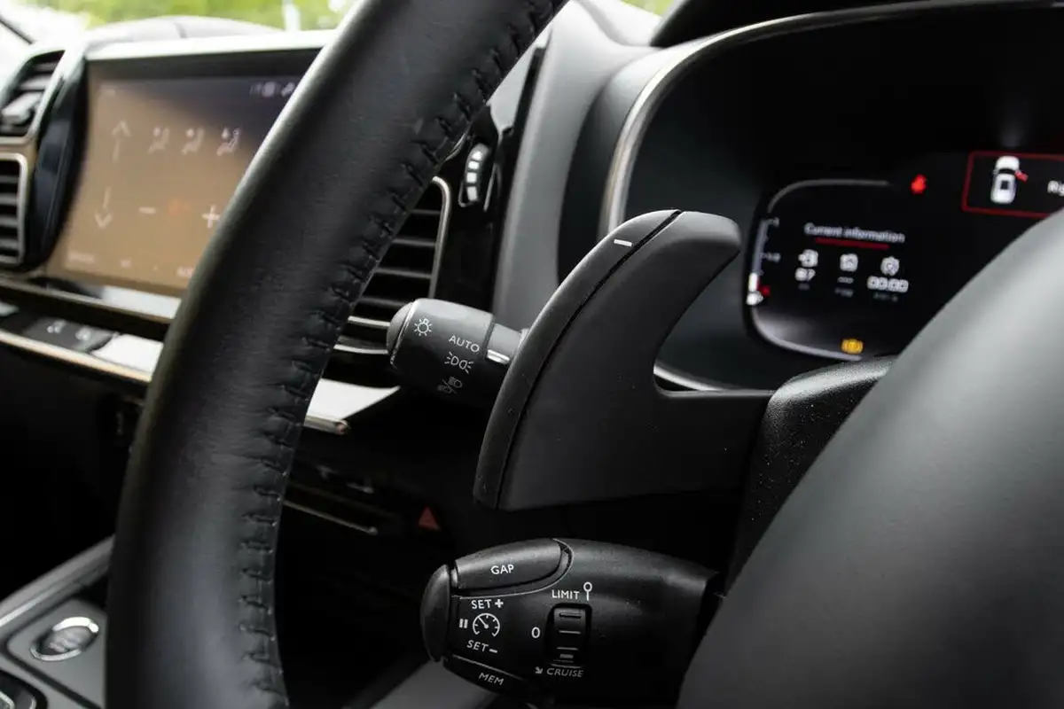 2020-citroen-c5-aircross-15bluehdi-flair-plus-eat8-big-16