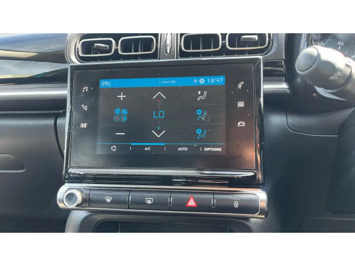 2023-citroen-c3-12-puretech-plus-83ps-big-20