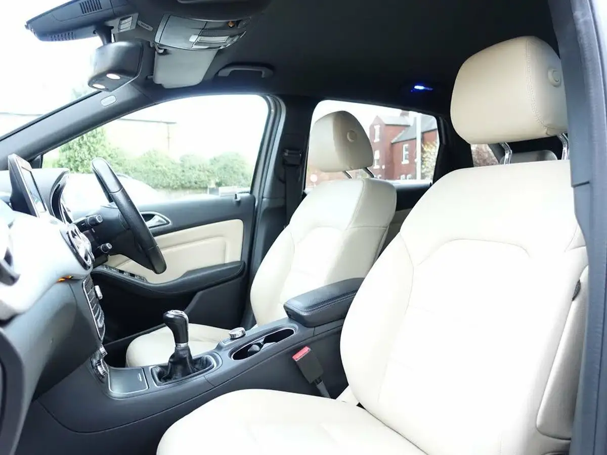2015-mercedes-benz-b-class-21cdi-b200-sport-executive-big-10