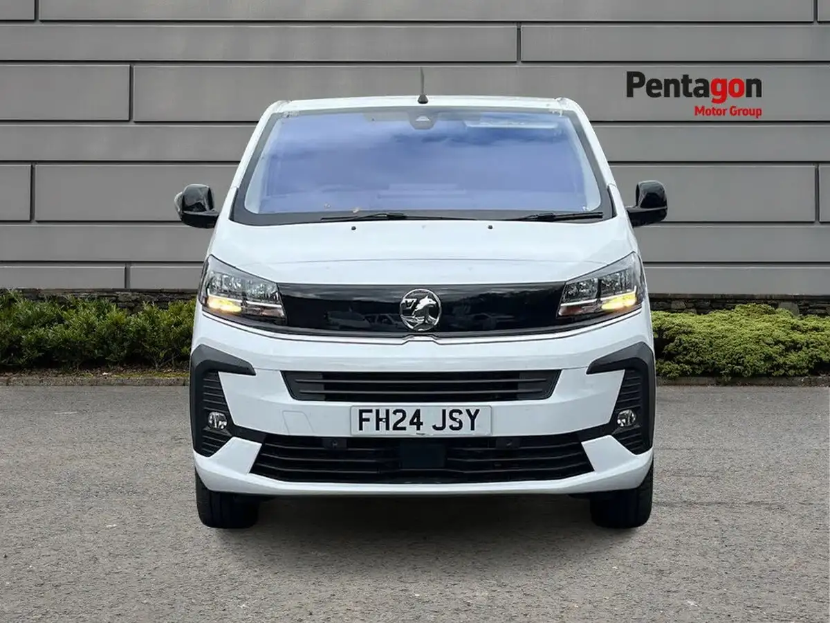 2024-vauxhall-vivaro-20td-xl-pro-big-12