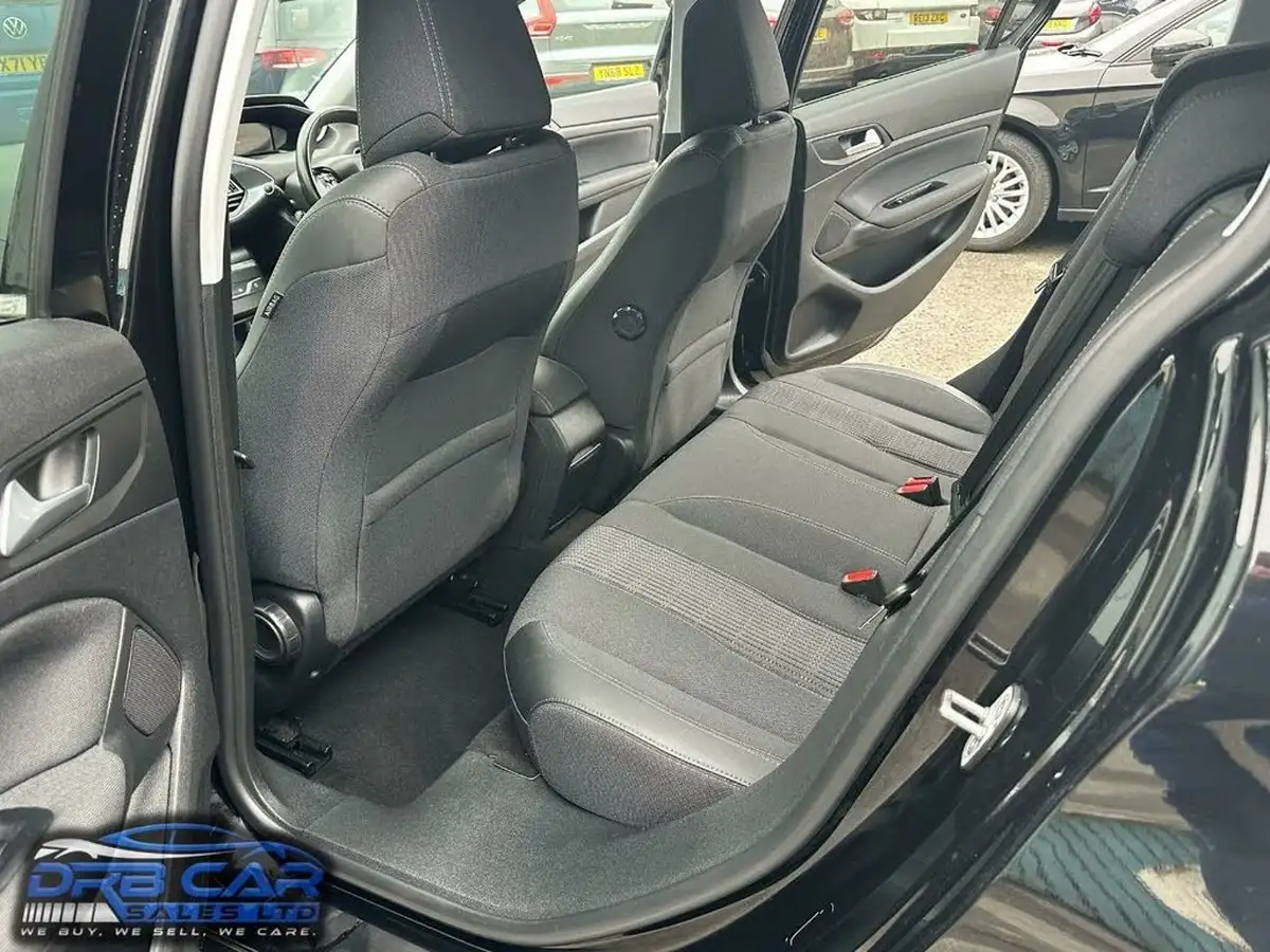 2021-peugeot-308-15-bluehdi-allure-big-24