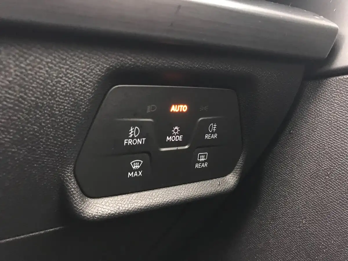 2021-cupra-formentor-20-tsi-vz2-big-24