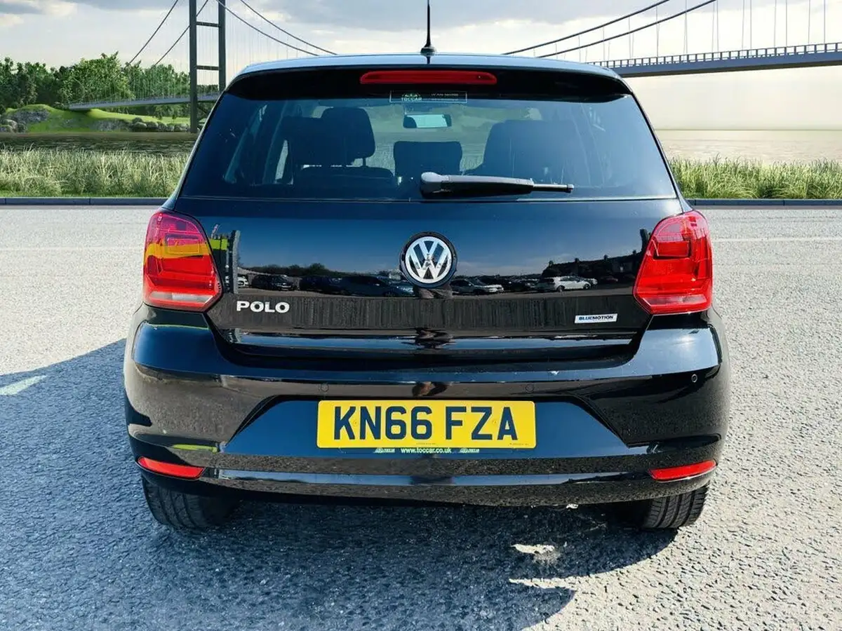 2016-volkswagen-polo-10-match-60ps-5d-big-3
