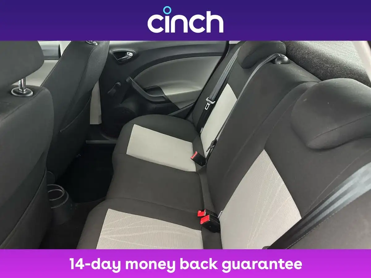 2015-seat-ibiza-14-toca-hatchback-5d-big-13