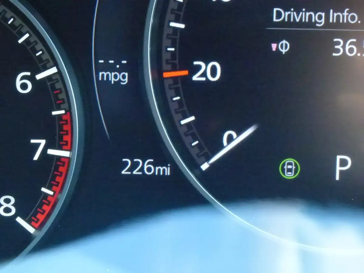 2025-mazda-mazda3-25-e-skyactiv-g-homura-auto-big-17