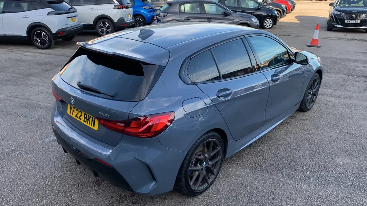2022-bmw-1-series-15-118i-m-sport-lcp-dct-big-43