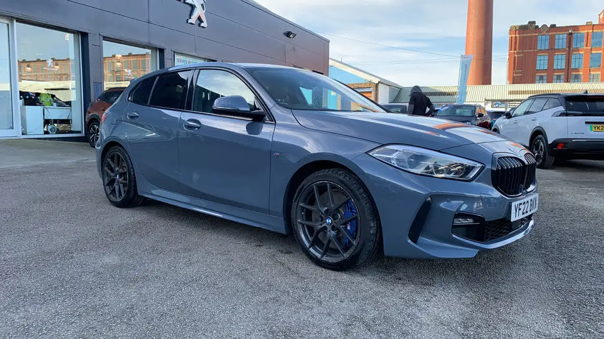 2022-bmw-1-series-15-118i-m-sport-lcp-dct-big-15